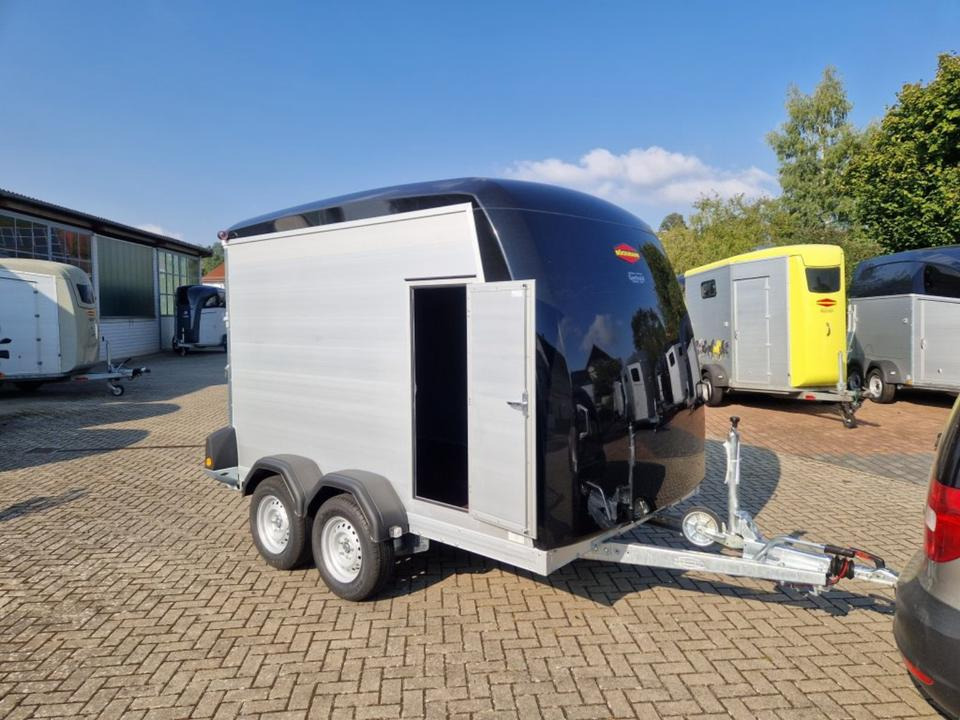 Kofferanhänger Geschlossen Umzug Leihanhänger Miete Transport 2t - Koffer Anhänger: das Bild 1 Kofferanhänger Geschlossen Umzug Leihanhänger Miete Transport 2t - Koffer Anhänger: das Bild 1