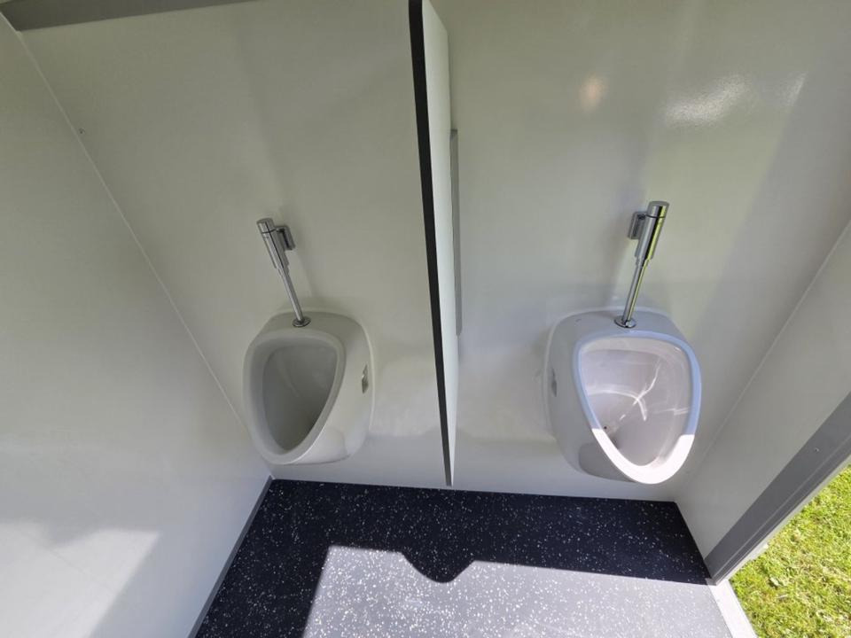 Wohncontainer, Anhänger Toilettenwagen Sanitär-Anhänger WC Wagen 2xD, 1xH+2U: das Bild 11