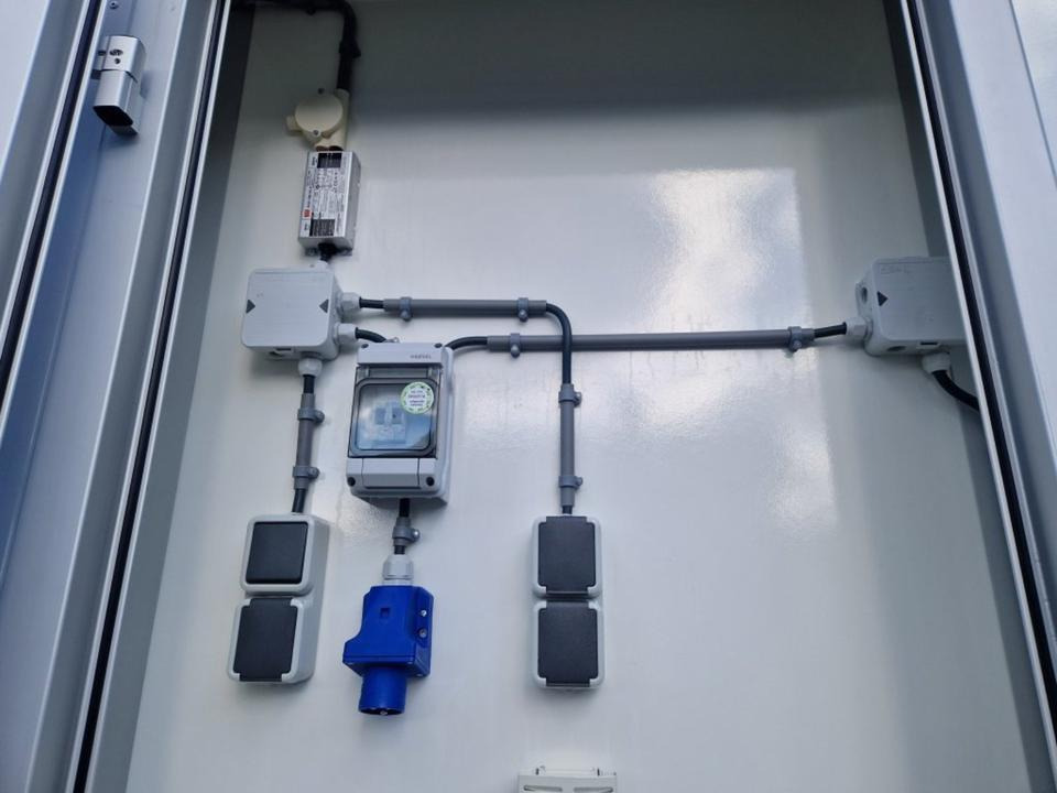 Wohncontainer, Anhänger Toilettenwagen Sanitär-Anhänger WC Wagen 3xD, 1xH+3U: das Bild 16