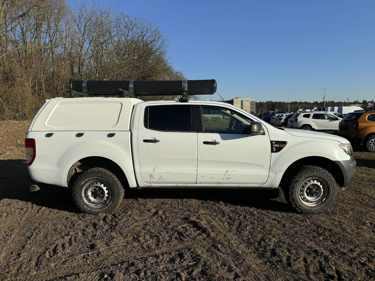Ford Ranger XL DoKa 4x4 SORTIMO +MOTORSCHADEN+ - SUV/ Geländewagen: das Bild 4 Ford Ranger XL DoKa 4x4 SORTIMO +MOTORSCHADEN+ - SUV/ Geländewagen: das Bild 4