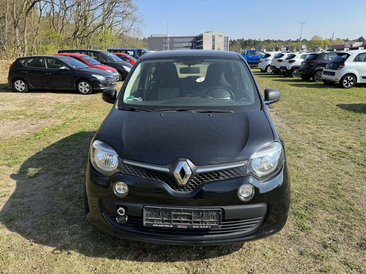 Renault Twingo Life SCe70 KLIMA - PKW: das Bild 2 Renault Twingo Life SCe70 KLIMA - PKW: das Bild 2