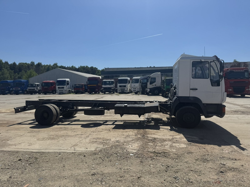 MAN 12.224 (MANUAL GEARBOX / EURO 2 / BELGIAN TRUCK IN GOOD CONDITION !!!) - Fahrgestell LKW: das Bild 5 MAN 12.224 (MANUAL GEARBOX / EURO 2 / BELGIAN TRUCK IN GOOD CONDITION !!!) - Fahrgestell LKW: das Bild 5