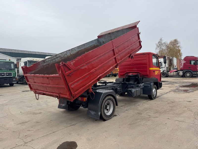 Mercedes-Benz SK 814 (FULL STEEL SUSPENSION / MANUAL GEARBOX / 3-SIDE TIPPER) - Kipper: das Bild 5 Mercedes-Benz SK 814 (FULL STEEL SUSPENSION / MANUAL GEARBOX / 3-SIDE TIPPER) - Kipper: das Bild 5