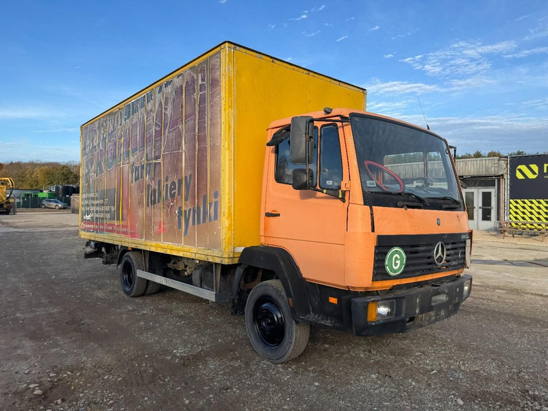 Mercedes-Benz SK 814 (STEEL SUSPENSION & MANUAL GEARBOX / SUSPENSION LAMES & BOITE MANUELLE) - Koffer LKW: das Bild 3 Mercedes-Benz SK 814 (STEEL SUSPENSION & MANUAL GEARBOX / SUSPENSION LAMES & BOITE MANUELLE) - Koffer LKW: das Bild 3