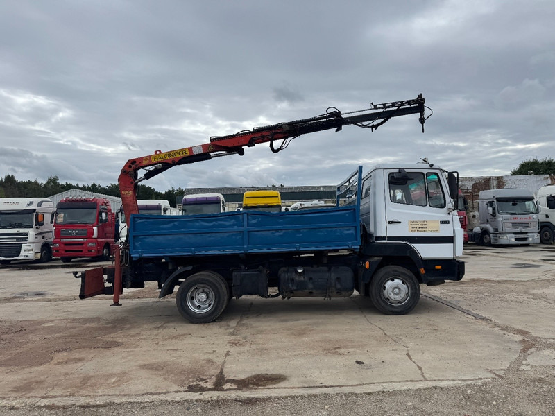 Mercedes-Benz SK 917 (STEEL SUSPENSION / PARLFINGER CRANE / AUXILIARY / 6 CYLINDER WITH MANUAL PUMP) - Kipper, Autokran: das Bild 4 Mercedes-Benz SK 917 (STEEL SUSPENSION / PARLFINGER CRANE / AUXILIARY / 6 CYLINDER WITH MANUAL PUMP) - Kipper, Autokran: das Bild 4