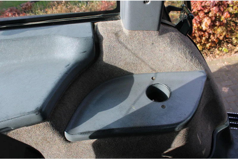 Traktor New Holland G 190: das Bild 18