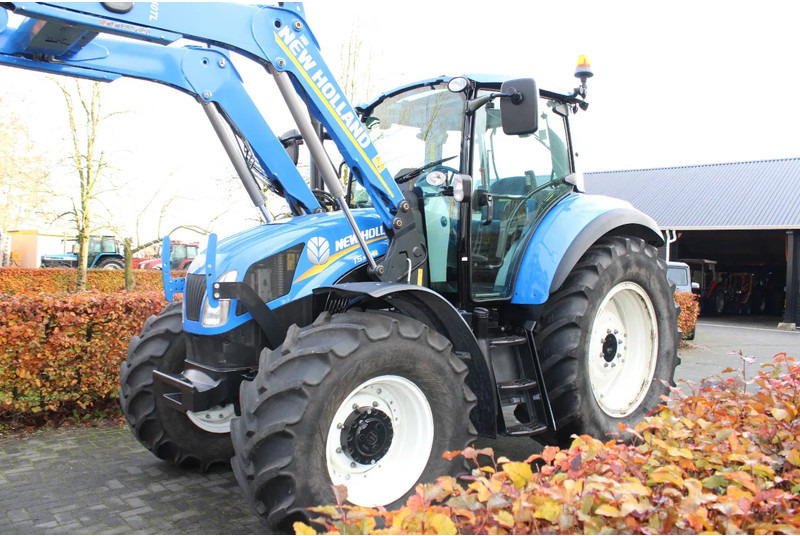 New Holland T5.105 Met voorlader - Traktor: das Bild 5 New Holland T5.105 Met voorlader - Traktor: das Bild 5