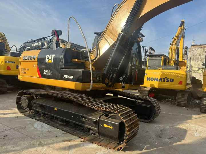 Second Hand Excavator 320D Used Low Price Caterpillar CAT 312D 315D 320D 325D in Good Condition - Kettenbagger: das Bild 4 Second Hand Excavator 320D Used Low Price Caterpillar CAT 312D 315D 320D 325D in Good Condition - Kettenbagger: das Bild 4