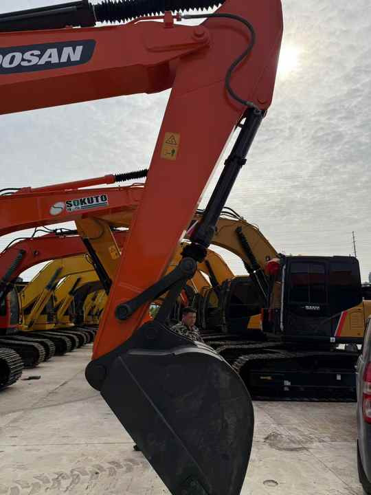 Used Digger Doosan DX225LC-9T Construction Machinery Construction Digger Used Doosan DX225LC-9T Cheap Excavator - Kettenbagger: das Bild 2 Used Digger Doosan DX225LC-9T Construction Machinery Construction Digger Used Doosan DX225LC-9T Cheap Excavator - Kettenbagger: das Bild 2