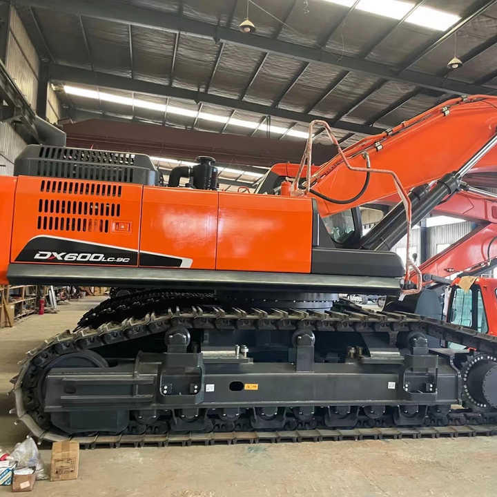 Used Excavator Doosan DX600 Excavators Mini Equipment Earth Moving Machinery Doosan Digger Excavator for Sale - Bagger: das Bild 1 Used Excavator Doosan DX600 Excavators Mini Equipment Earth Moving Machinery Doosan Digger Excavator for Sale - Bagger: das Bild 1