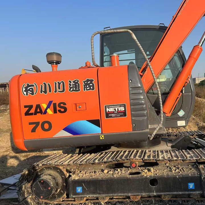 Used HITACHI ZX70 Model Mini Excavator Second Hand Machine Popular Brand Japan Hitachi Hydraulic Machinery - Bagger: das Bild 1 Used HITACHI ZX70 Model Mini Excavator Second Hand Machine Popular Brand Japan Hitachi Hydraulic Machinery - Bagger: das Bild 1