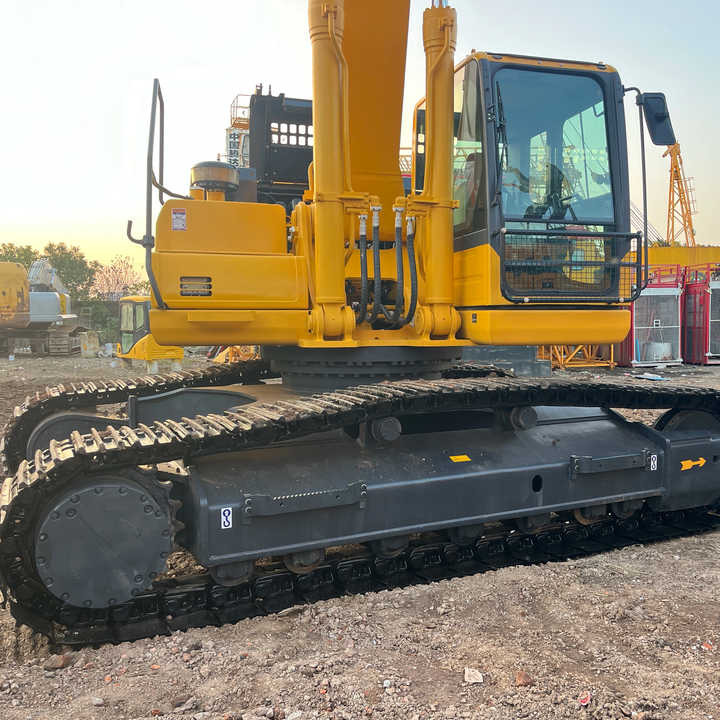 Used KOMATSU PC400-8R New Model 41ton Excavator Second Hand Machine Popular Brand Japan KOMATSU Hydraulic Machinery - Bagger: das Bild 1 Used KOMATSU PC400-8R New Model 41ton Excavator Second Hand Machine Popular Brand Japan KOMATSU Hydraulic Machinery - Bagger: das Bild 1