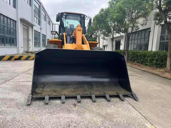 Used LIUGONG 856H wheel in Good Condition for sale 90%new uesd Loader liugong 856h Used Loader For Sale - Radlader: das Bild 5 Used LIUGONG 856H wheel in Good Condition for sale 90%new uesd Loader liugong 856h Used Loader For Sale - Radlader: das Bild 5