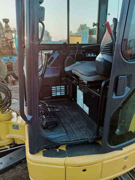 Used Original komatsu Mini Excavator Pc35MR-2 on Hot Sale komatsu Pc35 3 Tons Mini Excavator in Stock - Kettenbagger: das Bild 2 Used Original komatsu Mini Excavator Pc35MR-2 on Hot Sale komatsu Pc35 3 Tons Mini Excavator in Stock - Kettenbagger: das Bild 2