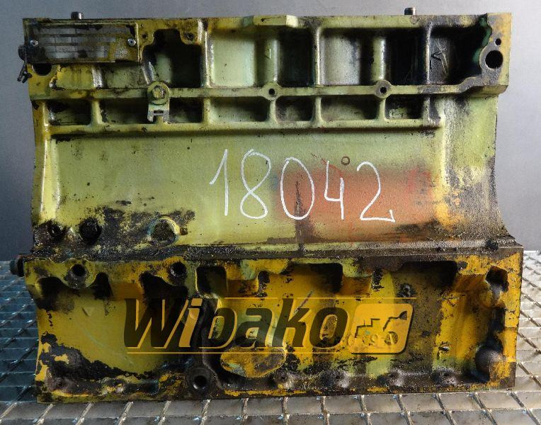 Crankcase for engine Deutz F4L1011 04173702 - Kurbelgehäuse für Baumaschine: das Bild 1 Crankcase for engine Deutz F4L1011 04173702 - Kurbelgehäuse für Baumaschine: das Bild 1