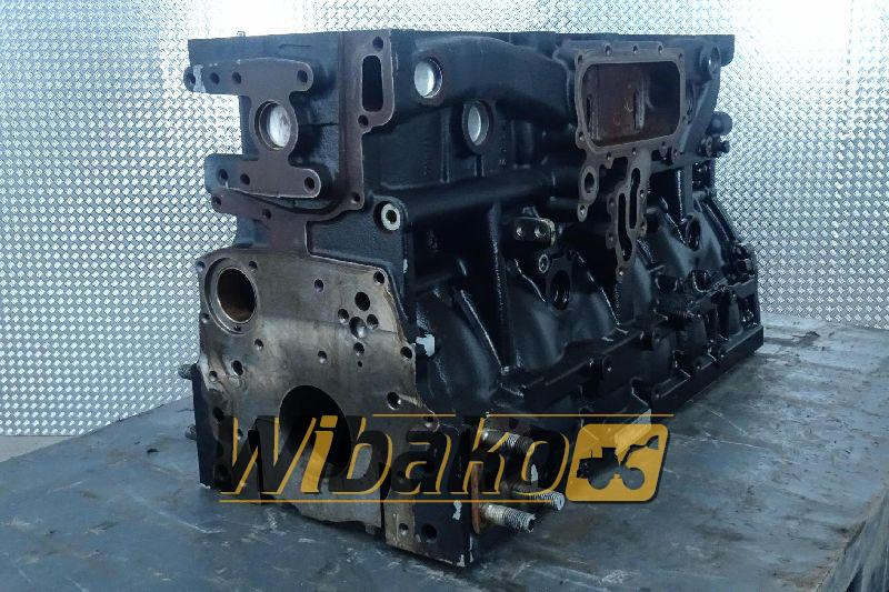 Crankcase for engine Perkins 1106 3711K08A/3 - Kurbelgehäuse für Baumaschine: das Bild 1 Crankcase for engine Perkins 1106 3711K08A/3 - Kurbelgehäuse für Baumaschine: das Bild 1