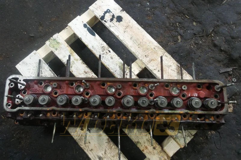 Isuzu A-6BG1TQB 1-389GA - Zylinderkopf für Baumaschine: das Bild 1 Isuzu A-6BG1TQB 1-389GA - Zylinderkopf für Baumaschine: das Bild 1