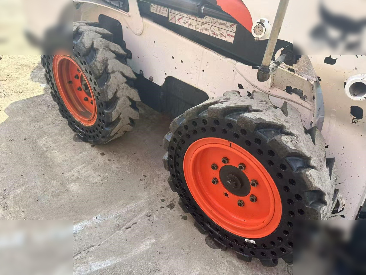 BOBCAT S550 - Kompaktlader: das Bild 3 BOBCAT S550 - Kompaktlader: das Bild 3