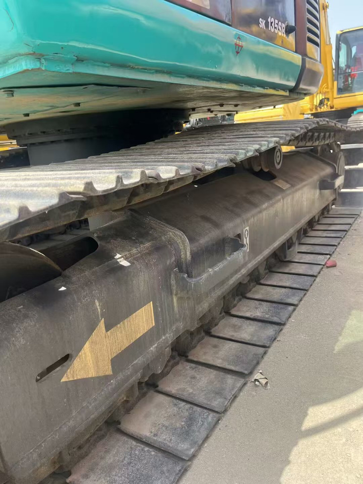 KOBELCO 135SR - Kettenbagger: das Bild 3 KOBELCO 135SR - Kettenbagger: das Bild 3