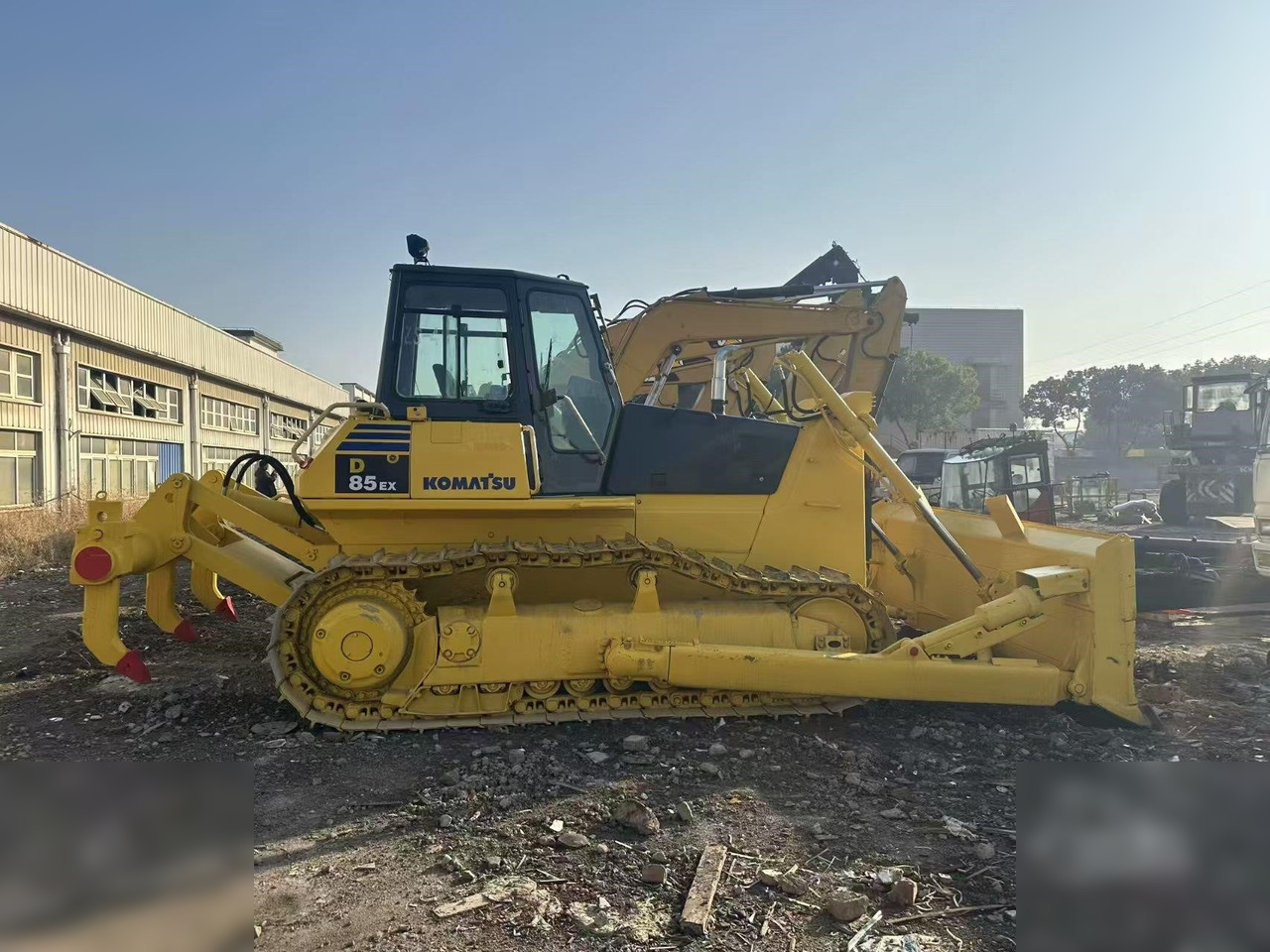 KOMATSU D85EX-18 - Bulldozer: das Bild 1 KOMATSU D85EX-18 - Bulldozer: das Bild 1