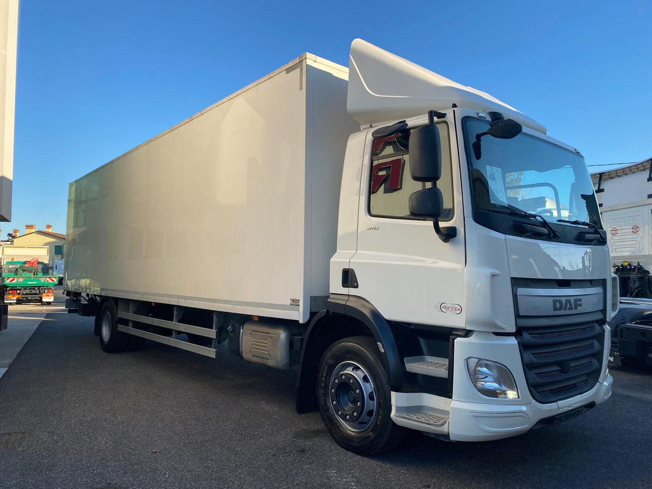 DAF 310 FA - Koffer LKW: das Bild 2 DAF 310 FA - Koffer LKW: das Bild 2