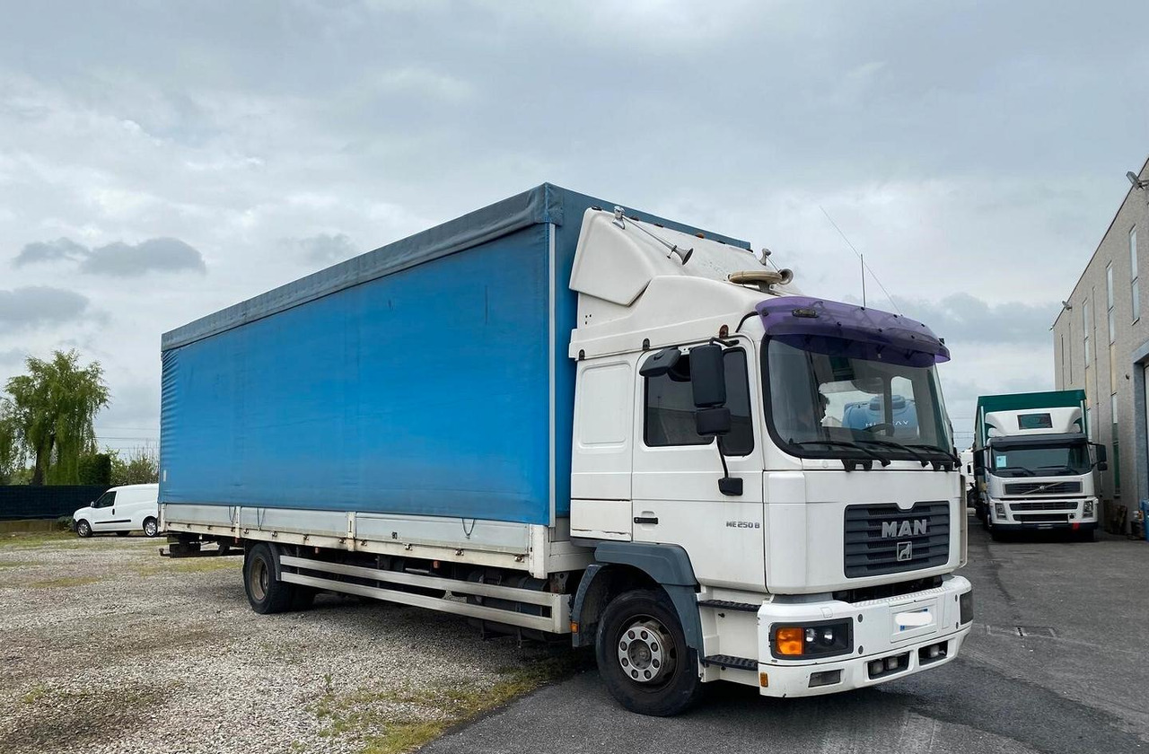 MAN 13.255 CASSONE CENTINATO 2 ASSI - Plane LKW: das Bild 3 MAN 13.255 CASSONE CENTINATO 2 ASSI - Plane LKW: das Bild 3