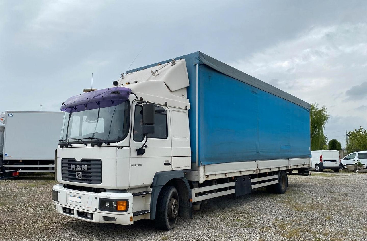 MAN 13.255 CASSONE CENTINATO 2 ASSI - Plane LKW: das Bild 1 MAN 13.255 CASSONE CENTINATO 2 ASSI - Plane LKW: das Bild 1