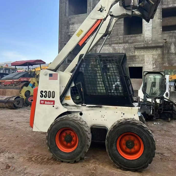 100%Ready Bobcat S300 Well Sold Most Famous Brand High Quality Bobcat S300 Skid Steer Loader for Sale - Kompaktlader: das Bild 1 100%Ready Bobcat S300 Well Sold Most Famous Brand High Quality Bobcat S300 Skid Steer Loader for Sale - Kompaktlader: das Bild 1