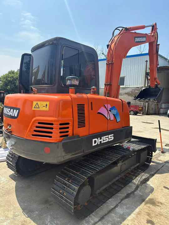 90% New Mini Excavator Doosan DH55 Second-hand Excavator 5 Ton Mini Used Excavator for Sale in Low Price - Minibagger: das Bild 2 90% New Mini Excavator Doosan DH55 Second-hand Excavator 5 Ton Mini Used Excavator for Sale in Low Price - Minibagger: das Bild 2