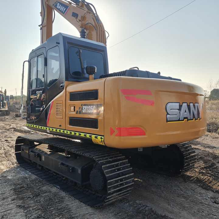 China Brand Used Sany China Brand Used Sany Sy135c Mini Excavator 6ton Crawler Earth Digger Machine for Sale - Minibagger: das Bild 5 China Brand Used Sany China Brand Used Sany Sy135c Mini Excavator 6ton Crawler Earth Digger Machine for Sale - Minibagger: das Bild 5
