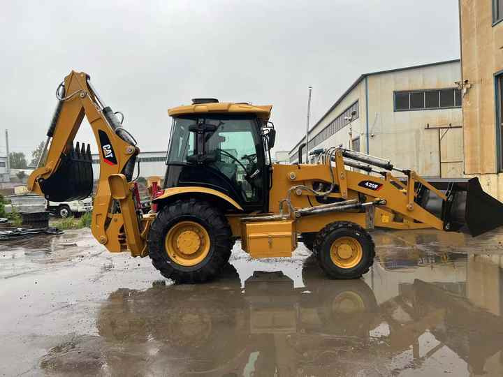 Used Caterpillar CAT 420F Backhoe Loader Retro Excavator CAT420F Cheap Price for Sale - Baggerlader: das Bild 3 Used Caterpillar CAT 420F Backhoe Loader Retro Excavator CAT420F Cheap Price for Sale - Baggerlader: das Bild 3