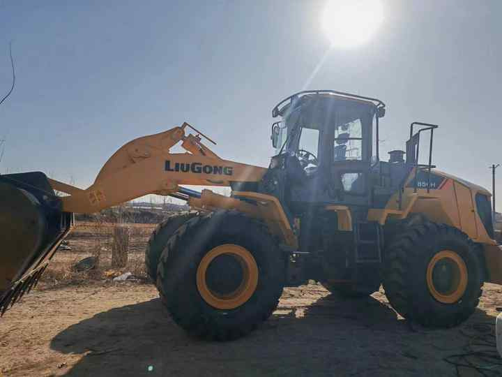 Used LIUGONG 856H wheel in Good Condition for sale 90%new uesd Loader liugong 856h Used Loader For Sale - Radlader: das Bild 2 Used LIUGONG 856H wheel in Good Condition for sale 90%new uesd Loader liugong 856h Used Loader For Sale - Radlader: das Bild 2