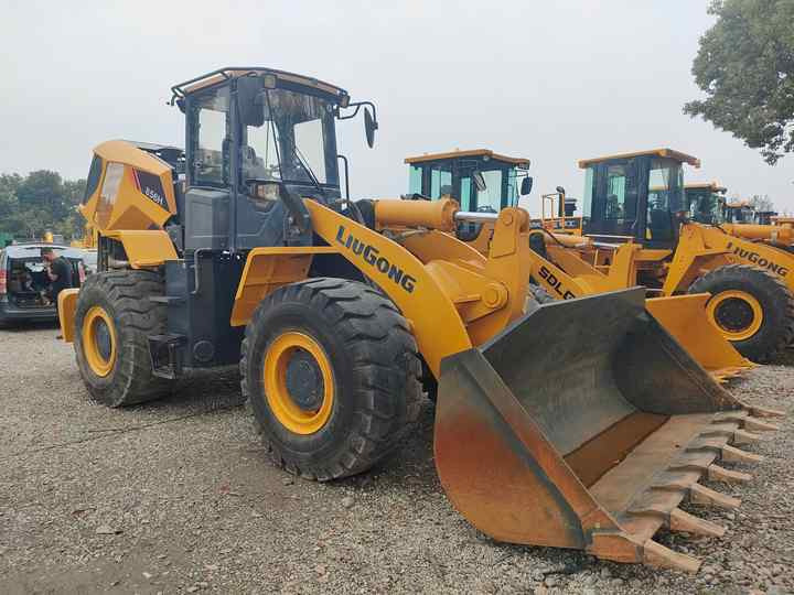 Used LIUGONG 856H wheel in Good Condition for sale 90%new uesd Loader liugong 856h Used Loader For Sale - Radlader: das Bild 2 Used LIUGONG 856H wheel in Good Condition for sale 90%new uesd Loader liugong 856h Used Loader For Sale - Radlader: das Bild 2