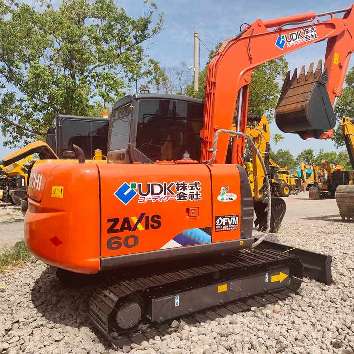Used Original Japan Brand Hitachi Zx60 Excavator for Sale - Kettenbagger: das Bild 1 Used Original Japan Brand Hitachi Zx60 Excavator for Sale - Kettenbagger: das Bild 1