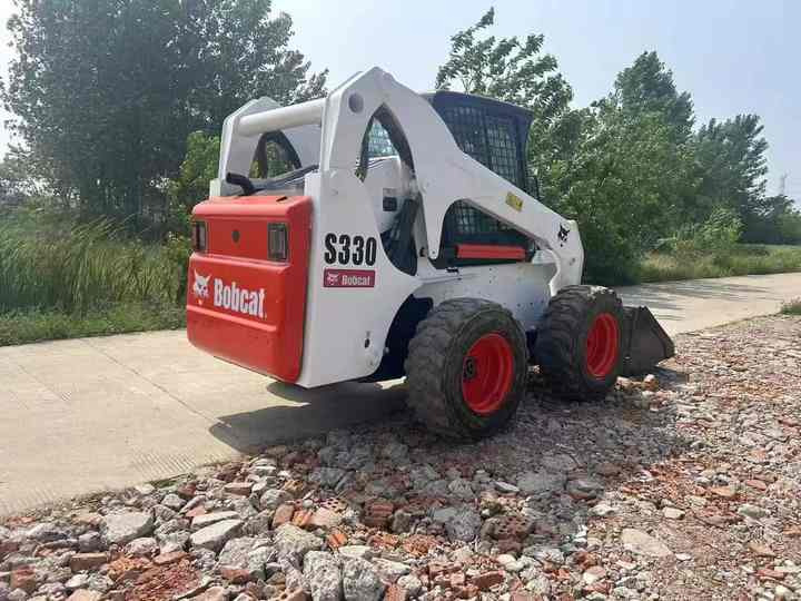 Very Low Price American Brand Used Bobcat S330 Skid Steer Loader with Superior Performance for Sale S160/S180/S300 in Stock - Kompaktlader: das Bild 3 Very Low Price American Brand Used Bobcat S330 Skid Steer Loader with Superior Performance for Sale S160/S180/S300 in Stock - Kompaktlader: das Bild 3