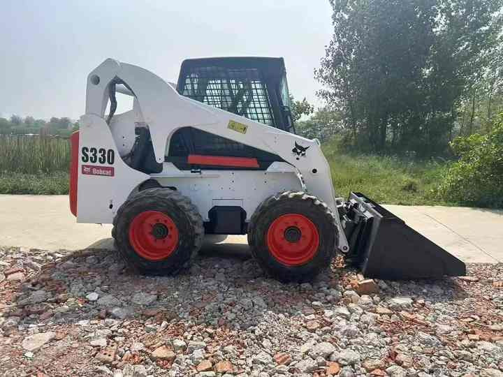 Very Low Price American Brand Used Bobcat S330 Skid Steer Loader with Superior Performance for Sale S160/S180/S300 in Stock - Kompaktlader: das Bild 5 Very Low Price American Brand Used Bobcat S330 Skid Steer Loader with Superior Performance for Sale S160/S180/S300 in Stock - Kompaktlader: das Bild 5