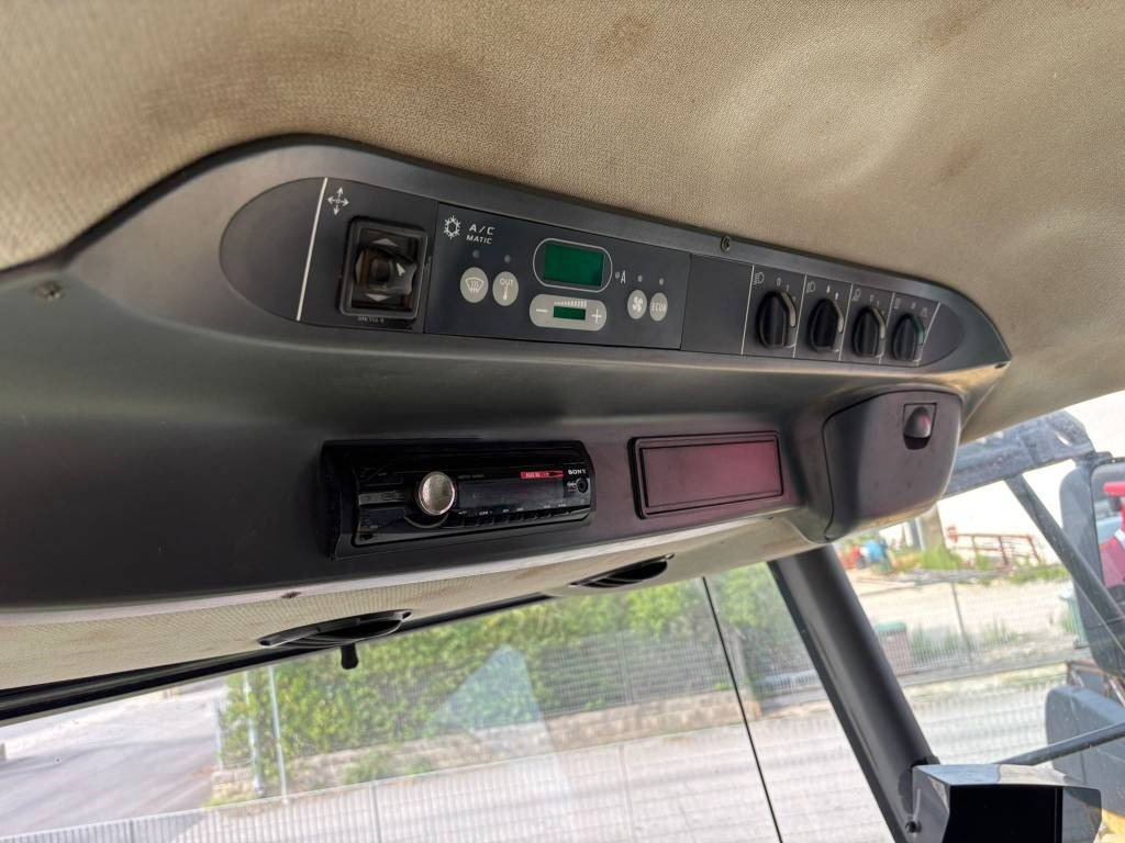 Claas Lexion 530 Montana - Mähdrescher: das Bild 3 Claas Lexion 530 Montana - Mähdrescher: das Bild 3