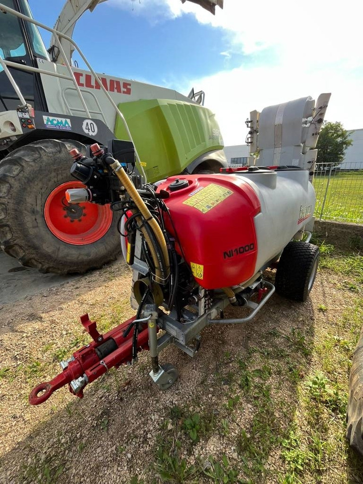 FAVARO 49 - Gülleinjektor: das Bild 3 FAVARO 49 - Gülleinjektor: das Bild 3