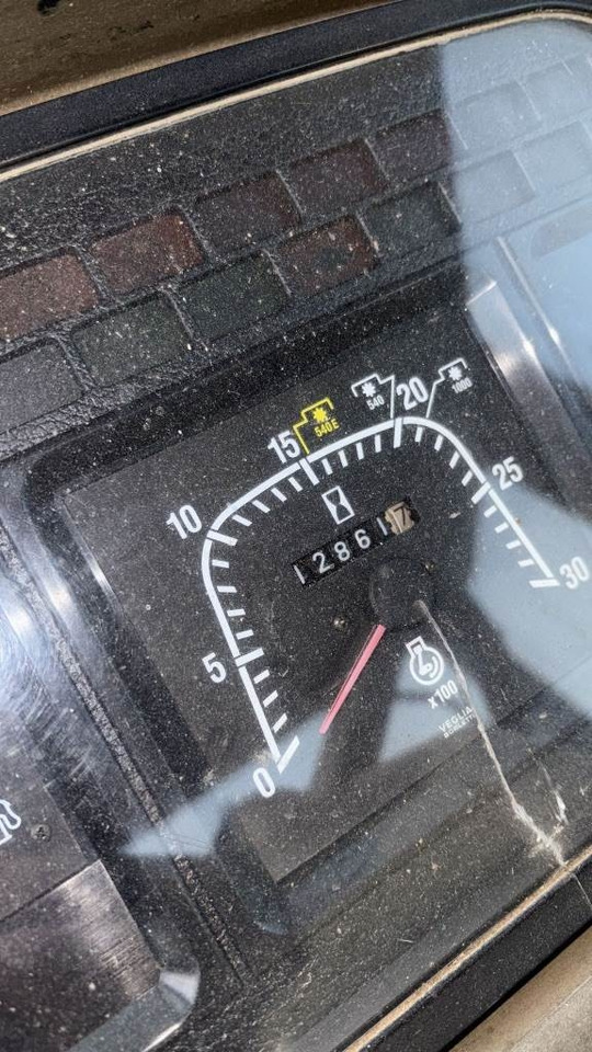 Fiat M100 - Traktor: das Bild 2 Fiat M100 - Traktor: das Bild 2