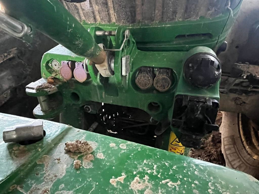 John Deere 6145 R - Traktor: das Bild 3 John Deere 6145 R - Traktor: das Bild 3