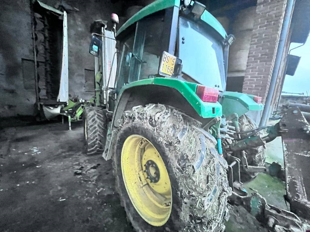 John Deere 6200 - Traktor: das Bild 4 John Deere 6200 - Traktor: das Bild 4