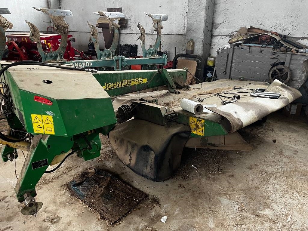 John Deere CC0324 - Mähwerk: das Bild 1 John Deere CC0324 - Mähwerk: das Bild 1