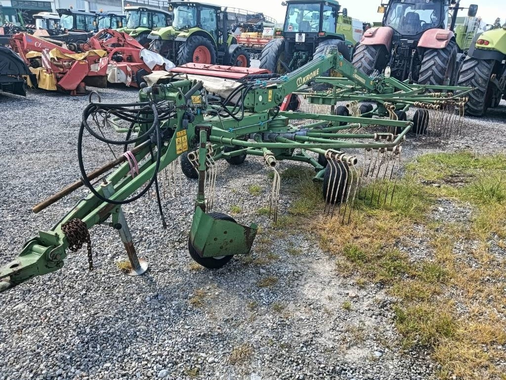 Krone SWADRO 760/26T - Ballenwickelgerät: das Bild 4 Krone SWADRO 760/26T - Ballenwickelgerät: das Bild 4