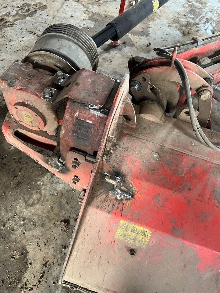 Maschio Giraffa 185 - Mähwerk: das Bild 2 Maschio Giraffa 185 - Mähwerk: das Bild 2