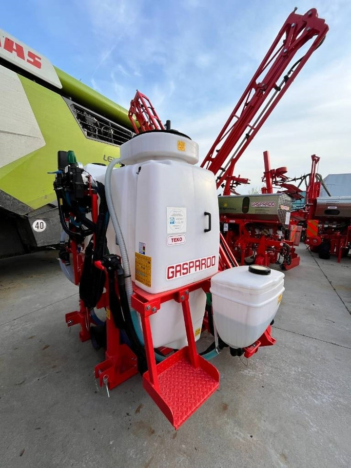 Maschio SPRAYERS - Gülleinjektor: das Bild 2 Maschio SPRAYERS - Gülleinjektor: das Bild 2