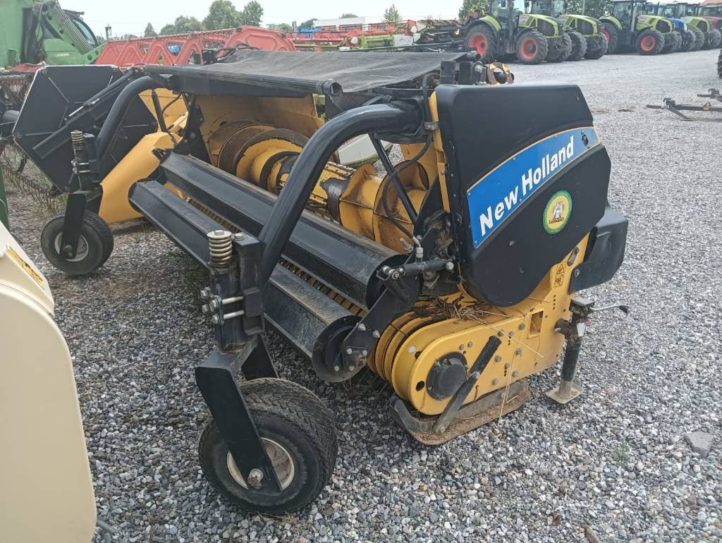 New Holland PICK UP 3 MT - Grünlandtechnik: das Bild 1 New Holland PICK UP 3 MT - Grünlandtechnik: das Bild 1