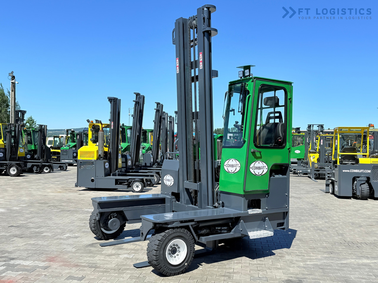 COMBILIFT C5000XL / DIESEL / DUPLEX - 5500MM / FULL CABIN / NEW TYRES / HEATING - Vierwegstapler: das Bild 2 COMBILIFT C5000XL / DIESEL / DUPLEX - 5500MM / FULL CABIN / NEW TYRES / HEATING - Vierwegstapler: das Bild 2
