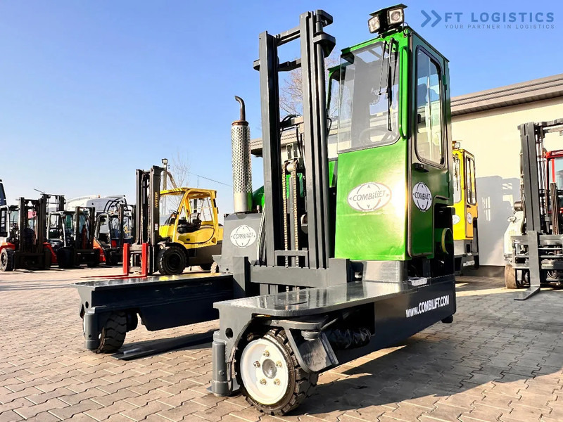 Combilift C3000 / DUPLEX / 4100MM / LPG / FREE LIFT / Like New C3000 / DUPLEX / 4100MM / LPG / FREE LIFT / Like New - Vierwegstapler: das Bild 5 Combilift C3000 / DUPLEX / 4100MM / LPG / FREE LIFT / Like New C3000 / DUPLEX / 4100MM / LPG / FREE LIFT / Like New - Vierwegstapler: das Bild 5