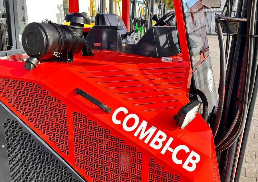 Combilift C3000CB / LPG / TRIPLEX / 5500MM / FREE LIFT / SIDE SHIFT + FORK POSITIONER / LIKE NEW - Vierwegstapler: das Bild 5 Combilift C3000CB / LPG / TRIPLEX / 5500MM / FREE LIFT / SIDE SHIFT + FORK POSITIONER / LIKE NEW - Vierwegstapler: das Bild 5