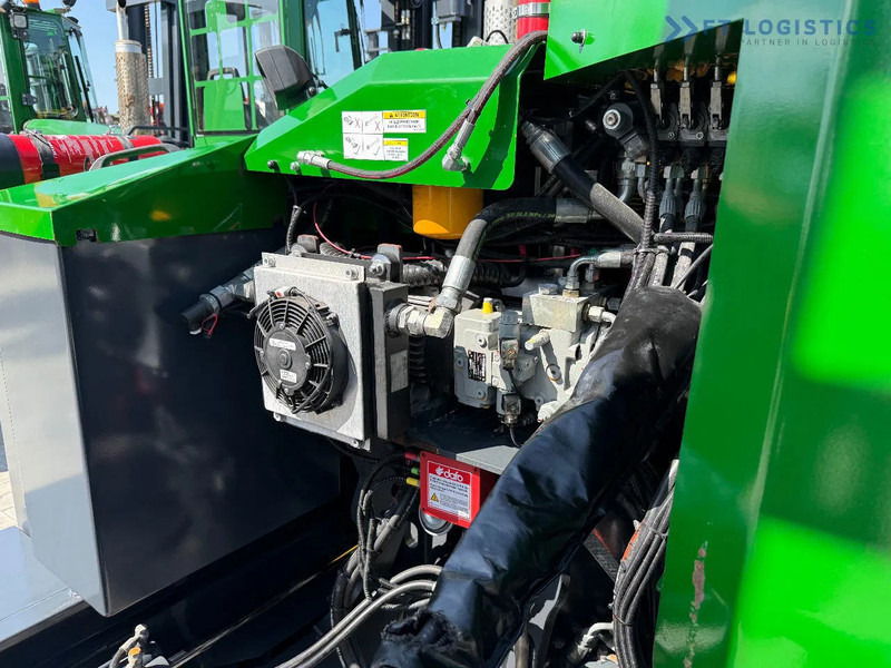 Vierwegstapler Combilift C5000E / ELECTRIC / TRIPLEX 8300MM / FULL FREE LIFT / WIDE FORK POSITIONER / SIDE SHIFT / BATTERY LIKE NEW C5000E / ELECTRIC / T: das Bild 20